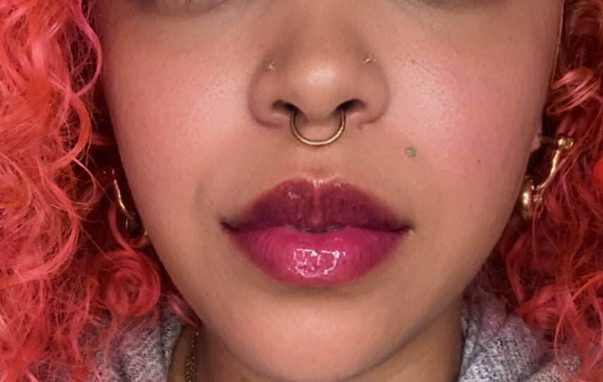 Bruja (PH color shifting gloss)